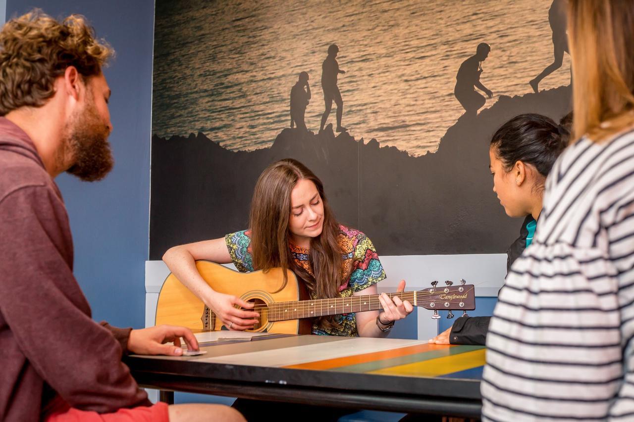 Wild Atlantic Hostel Лінон Екстер'єр фото